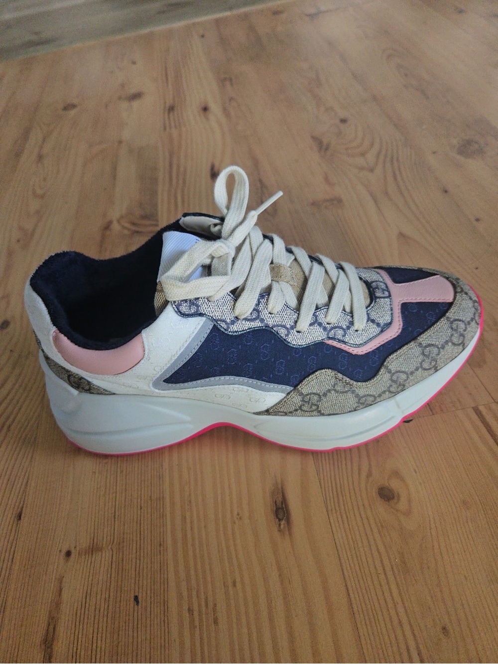 Gucci R Women's Chunky Sneaker in Navy, Pink & White